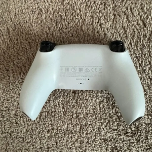 PS5 Mit sämtlichem Zubehör Bild 5