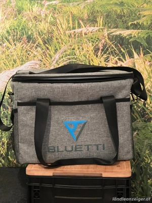 BLUETTI EB70 Powerstation 716Wh Bild 5