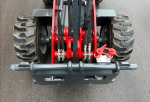 Schäffer 1622 Hoflader mit Kubota Motor Radlader NEU Brutto Bild 7