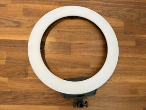 LED-Ringlicht Bi-Color, Durchmesser 48cm, von Rollei