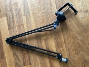 Ringlicht mit Fernbedienung & Tischstativ, Durchmesser 25cm Bild 2