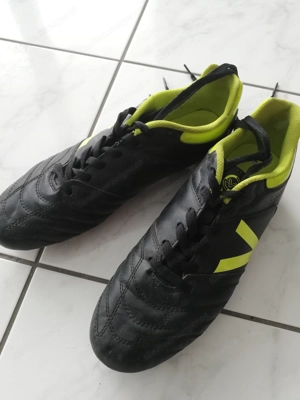 Fußballschuhe Größe 45