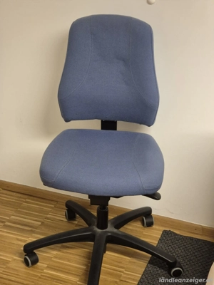 Schreibtischstuhl, blau, zu verschenken
