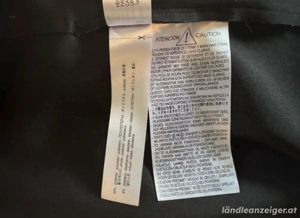 Schwarze Jacke Bild 2