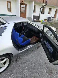Porsche 928 silber Bild 3