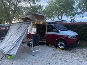 VW T5 Camper   Transporter Bild 6