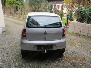 VW Fox 1.4 silber zu verkaufen Bild 2