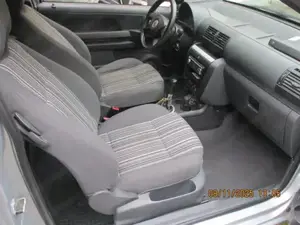 VW Fox 1.4 silber zu verkaufen Bild 5