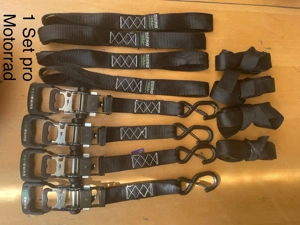 MIETEN: MotorradAnhänger mit Auflaufbremse Bild 2