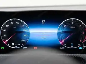 Mercedes-Benz A 180 d Kompaktlimousine W-Paket Night Navi Sport Bild 4