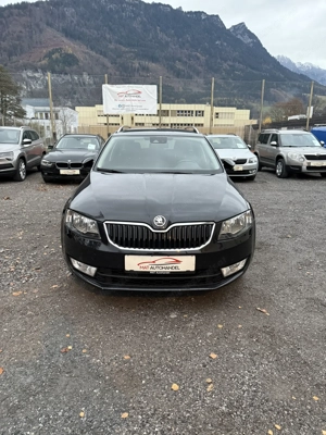 Skoda Octavia Elegance 4x4 *Neu Vorgeführt*SHZ*AHK*TEMPOMAT* Bild 2