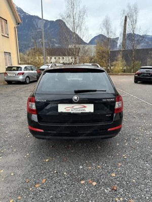 Skoda Octavia Elegance 4x4 *Neu Vorgeführt*SHZ*AHK*TEMPOMAT* Bild 5