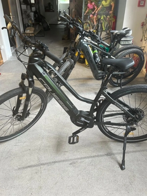 Geschäftsauflösung   nagelneue E-Bikes zum Sonderpreis!