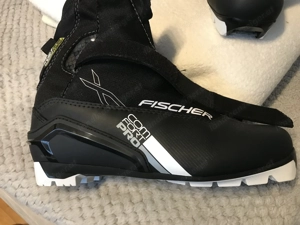 Langlauf Schi mit Schuhe und Stöcke Bild 28