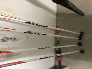 Langlauf Schi mit Schuhe und Stöcke Bild 33