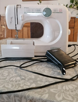 Nähmaschine funktionstüchtig 