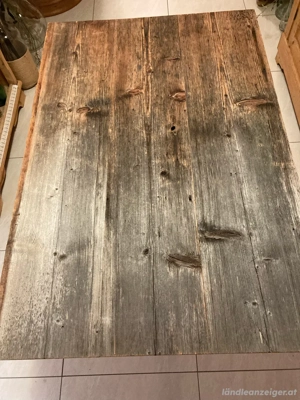 Altholztisch mit Edelstahlfuß Bild 2