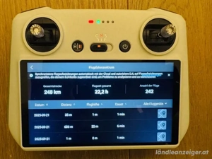 DJI Mini 3 Pro - Fly More Combo, Drohne mit Fernsteuerung, 3 Akkus, viel Zubehör Bild 2