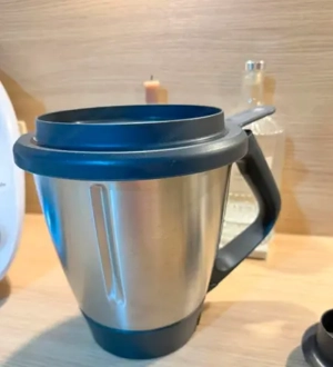 Thermomix TM6 in Top-Zustand mit Zubehör Bild 4