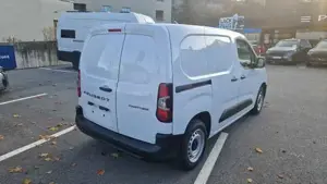 Peugeot Partner Tepee Bild 4