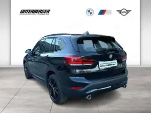 BMW X1 xDrive18d DAB-Tuner // Sitzheizung Fahrer/Beifahrer // Driving Assistant Bild 4