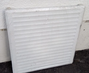 Flacher Heizkörper  Bild 2