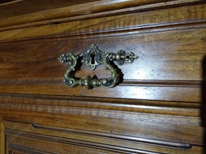 Gründerzeit Anrichte