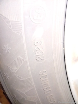 Winterreifen 205 60R16 Semperit Bild 4