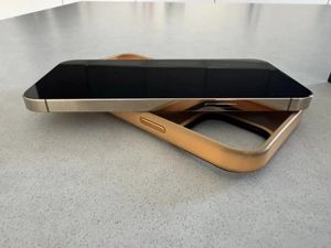 iPhone 13 Pro Max  Gold, 128GB  Bild 4