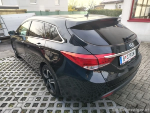 Hyundai i40  Bild 2