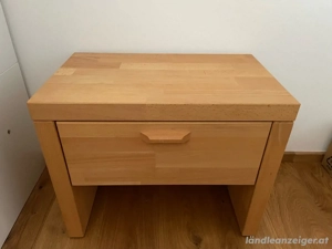 Nachtkästchen Kernbuche