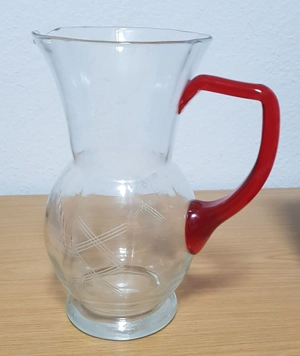 Großer Glaskrug, Henkelkrug, Pitcher, geschliffenes Rautenmuster, Fassungsvermögen 1,75 Liter, H 25 