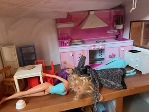 Grosses Puppenhaus, Räume sind beleuchtbar Bild 4