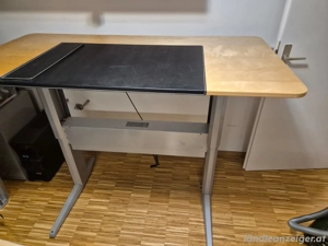 Schreibtisch, 160 x 80 cm, zu verschenken