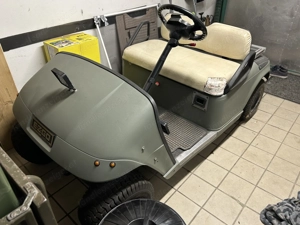 EZGO Golfcart  Bild 2