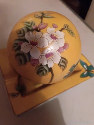 Aschenbecher & Dekokugel 