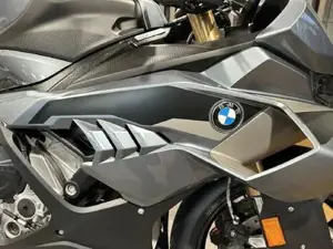 BMW S 1000 RR  Bild 6