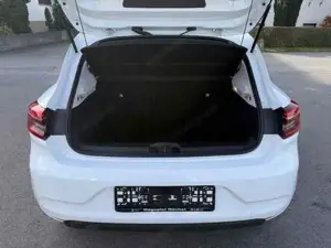 Renault Clio Bild 7
