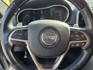 Jeep Grand Cherokee Bild 12