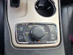 Jeep Grand Cherokee Bild 16