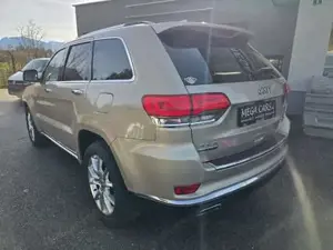 Jeep Grand Cherokee Bild 6