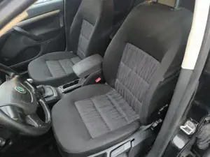 Skoda Octavia kombi aus 1. Besitz Bild 7