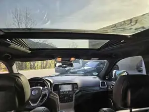 Jeep Grand Cherokee Bild 8