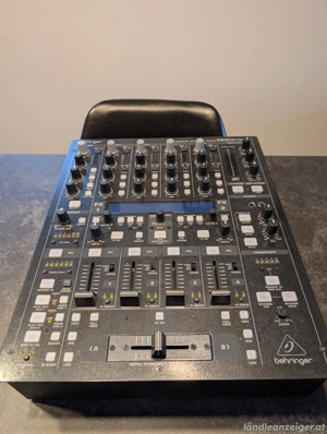 Behringer DDM4000 Bild 4