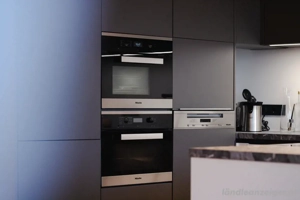 Exklusive 3-Zimmer-Dachgeschosswohnung in Toplage Bild 2