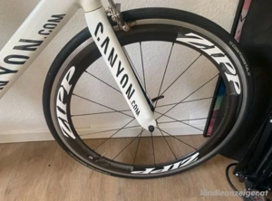 Canyon Speeemax mit Zipp Carbonräden  Bild 4