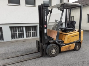 Jungheinrich Stapler DFG 16 Gabelstapler mit Seitenverschub