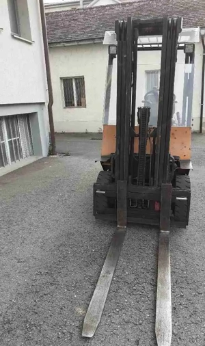 Jungheinrich Stapler DFG 16 Gabelstapler mit Seitenverschub Bild 6