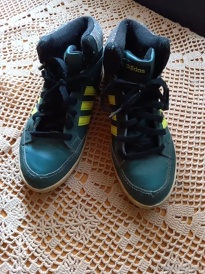 Adidas Turnschuhe 37 Bild 2