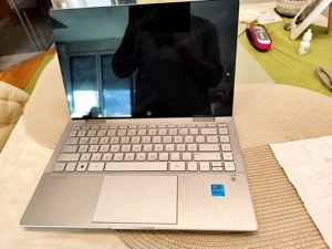 HP Pavilion x360 2-in-1 14-ek1900ng, Natural Silver, Core i3-1315U, 8GB RAM, 512GB SSD, Neuwertig !
